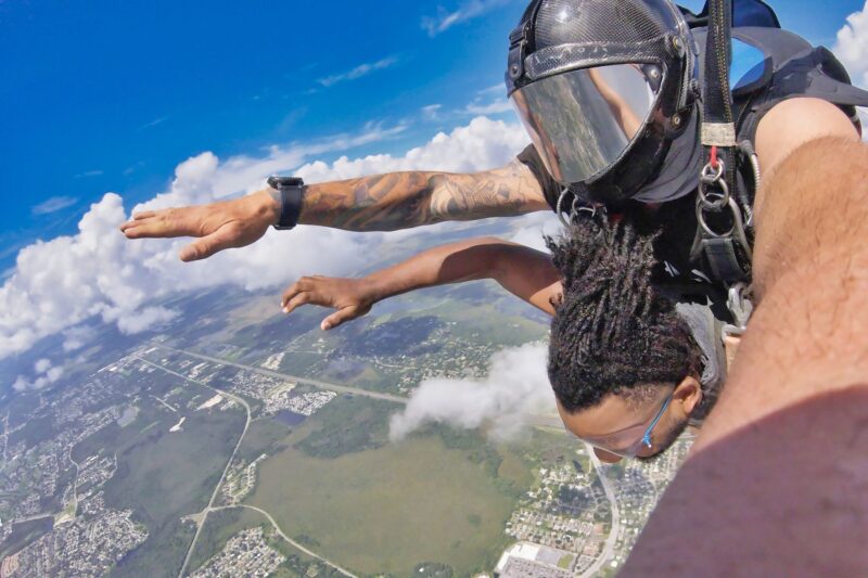 poids maximum saut en parachute